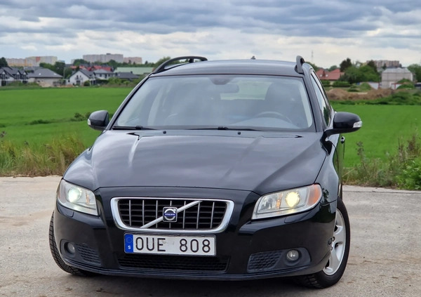 Volvo V70 cena 22900 przebieg: 262424, rok produkcji 2009 z Zdzieszowice małe 301